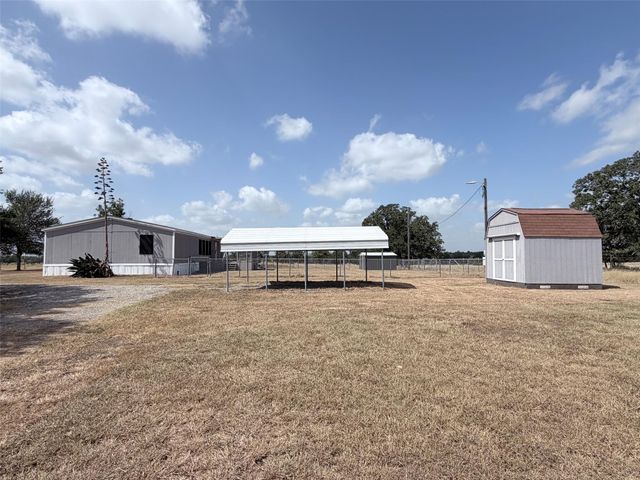 499 Mount Pleasant RD A, Cedar Creek, TX 78612