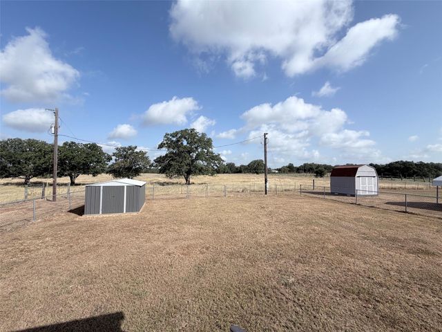 499 Mount Pleasant RD A, Cedar Creek, TX 78612