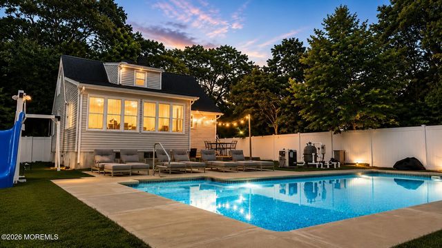 409 Wells Avenue, Oakhurst, NJ 07755