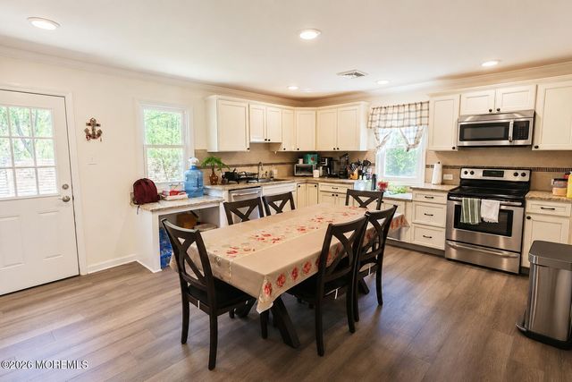 837 Forest Avenue, Browns Mills, NJ 08015
