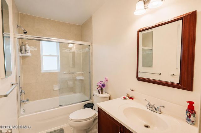 837 Forest Avenue, Browns Mills, NJ 08015