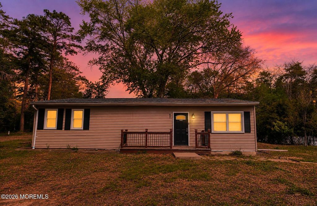 837 Forest Avenue, Browns Mills, NJ 08015