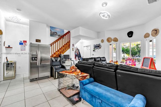 1942 SE 23rd Ter, Homestead, FL 33035