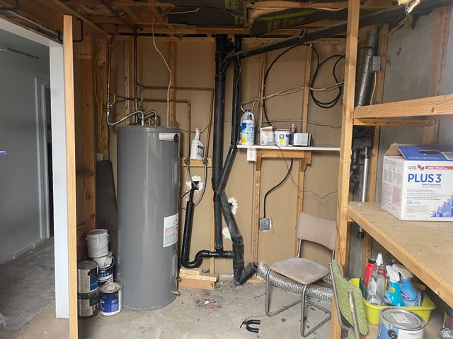 210 WASHINGTON ST, Montpelier, ID 83254