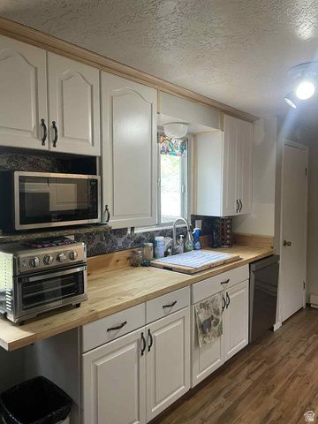 210 WASHINGTON ST, Montpelier, ID 83254