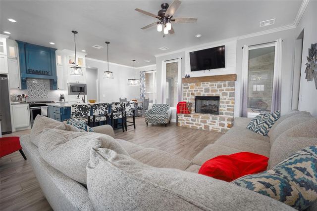 12021 SW 49th Street, Mustang, OK 73064