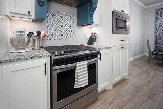 12021 SW 49th Street, Mustang, OK 73064