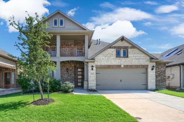 1312 Arrowwood Drive, Aubrey, TX 76227