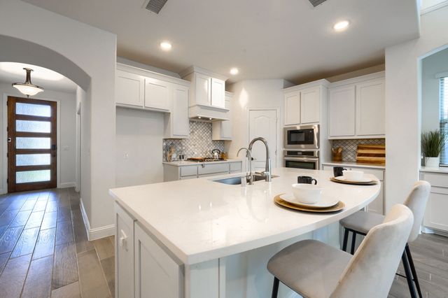1312 Arrowwood Drive, Aubrey, TX 76227