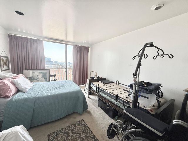 2016 Main Street 1704, Houston, TX 77002