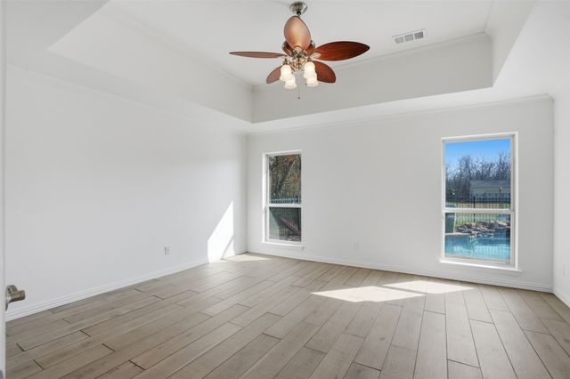 212 Green Meadow Court, Gunter, TX 75058