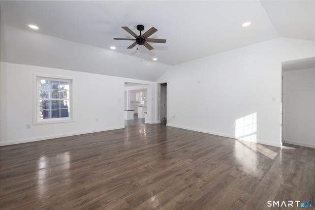 6 Waterbury Road, North Haven, CT 06473