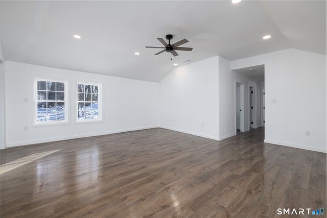 6 Waterbury Road, North Haven, CT 06473