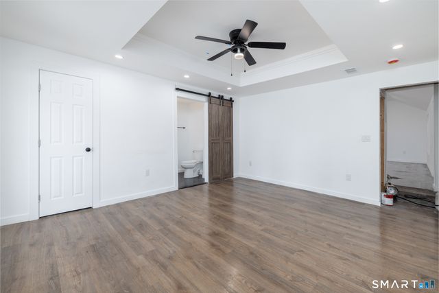 6 Waterbury Road, North Haven, CT 06473