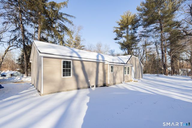 6 Waterbury Road, North Haven, CT 06473