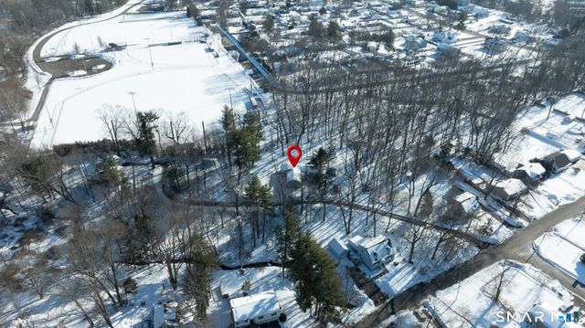 6 Waterbury Road, North Haven, CT 06473