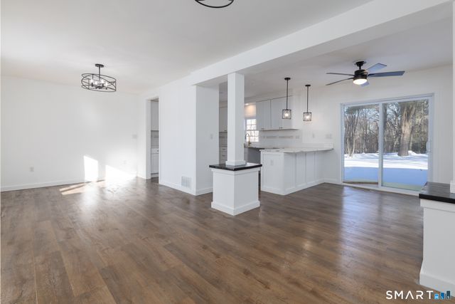 6 Waterbury Road, North Haven, CT 06473