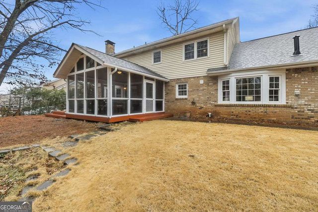 5147 Meadowlake Drive, Dunwoody, GA 30338