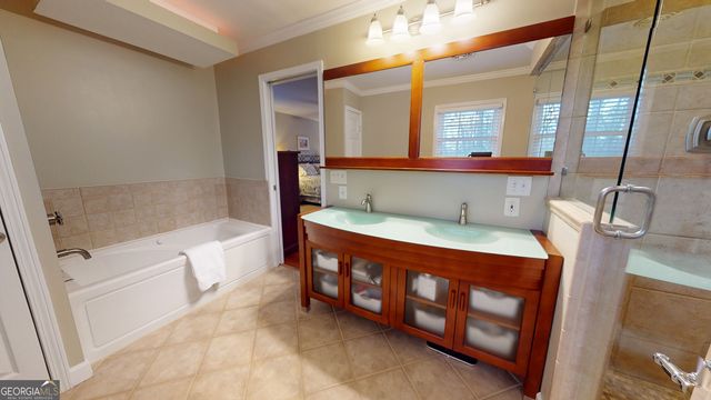 5147 Meadowlake Drive, Dunwoody, GA 30338