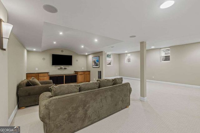 5147 Meadowlake Drive, Dunwoody, GA 30338