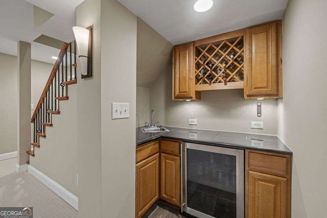 5147 Meadowlake Drive, Dunwoody, GA 30338