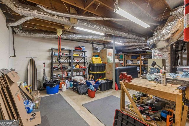 5147 Meadowlake Drive, Dunwoody, GA 30338