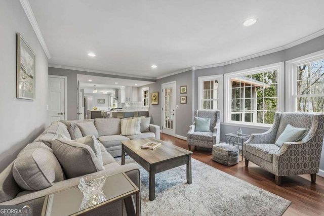 5147 Meadowlake Drive, Dunwoody, GA 30338