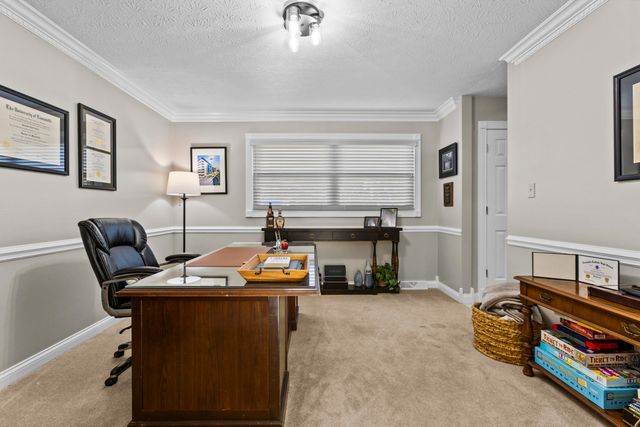 1300 Copperfield Court, Lexington, KY 40514