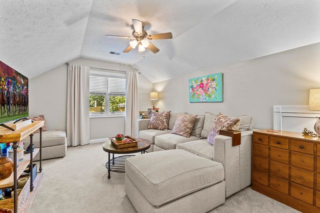 1300 Copperfield Court, Lexington, KY 40514