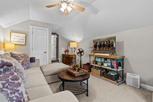 1300 Copperfield Court, Lexington, KY 40514