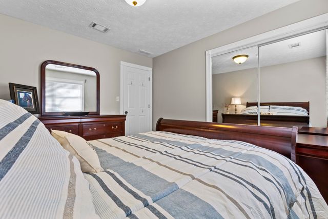 1300 Copperfield Court, Lexington, KY 40514