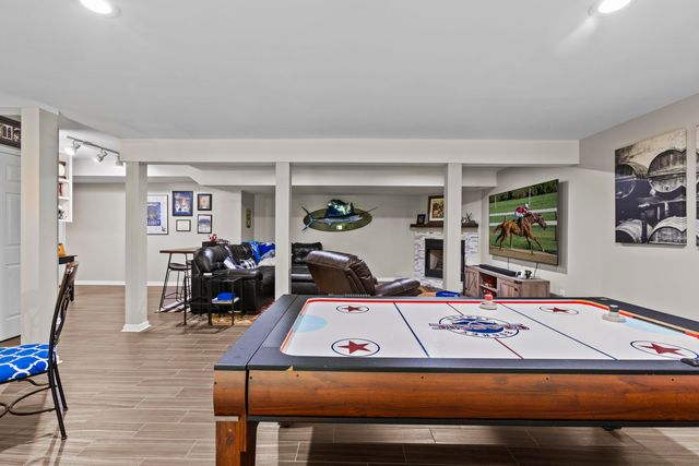 1300 Copperfield Court, Lexington, KY 40514