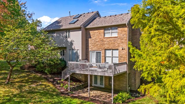 1300 Copperfield Court, Lexington, KY 40514