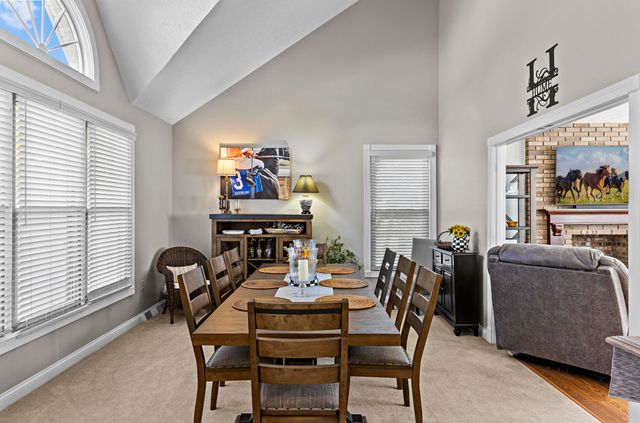 1300 Copperfield Court, Lexington, KY 40514