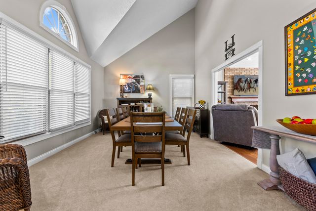 1300 Copperfield Court, Lexington, KY 40514