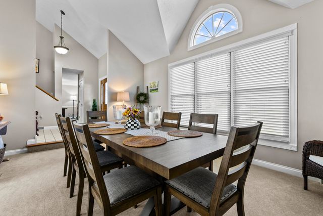 1300 Copperfield Court, Lexington, KY 40514