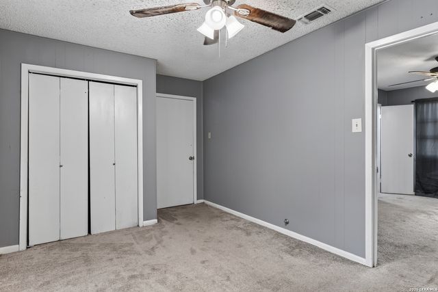 2065 W MILL ST, New Braunfels, TX 78130