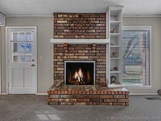 7844 S Hickory Court, Broken Arrow, OK 74011