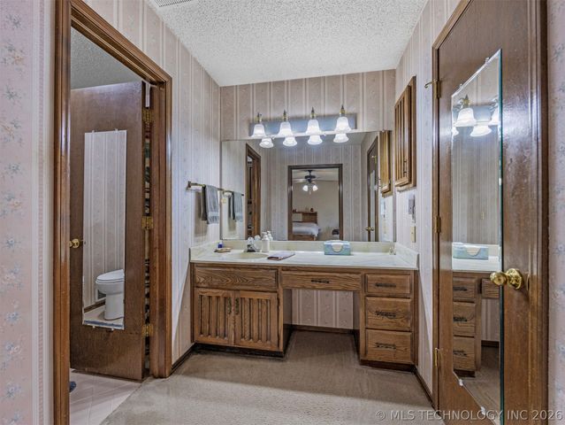 7844 S Hickory Court, Broken Arrow, OK 74011