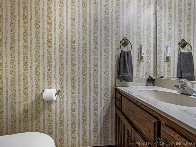 7844 S Hickory Court, Broken Arrow, OK 74011