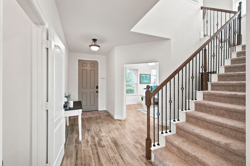 1218 Misty Ridge Drive, Justin, TX 76247 — photo 2