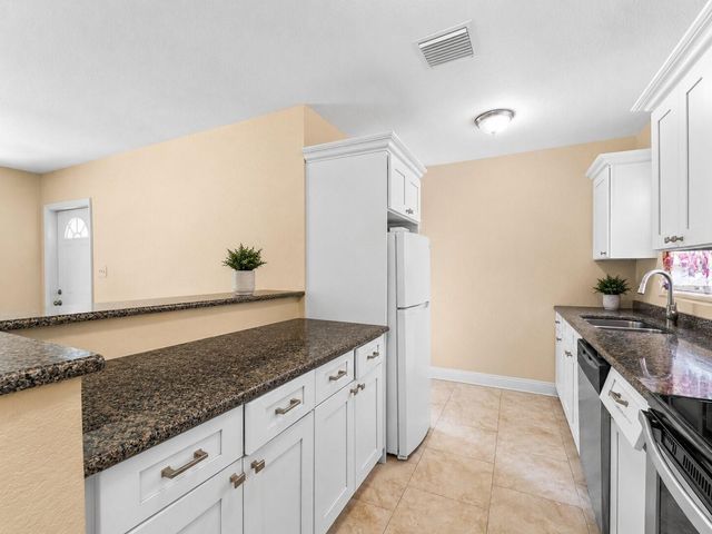21915 CALVIN LANE, Port Charlotte, FL 33952