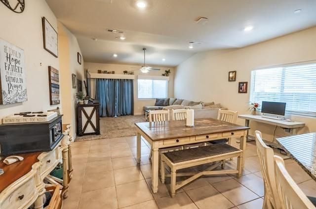 6978 E Fedora Avenue, Fresno, CA 93727