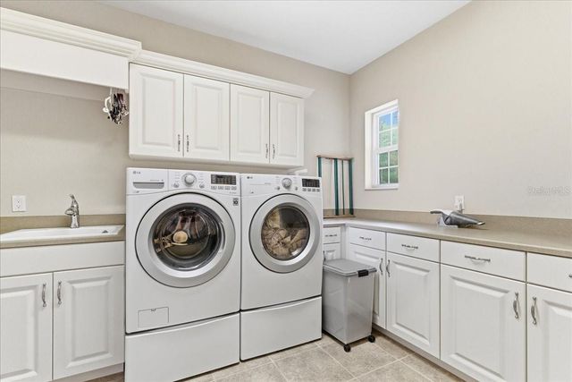 7077 SW 93RD AVENUE, Gainesville, FL 32608