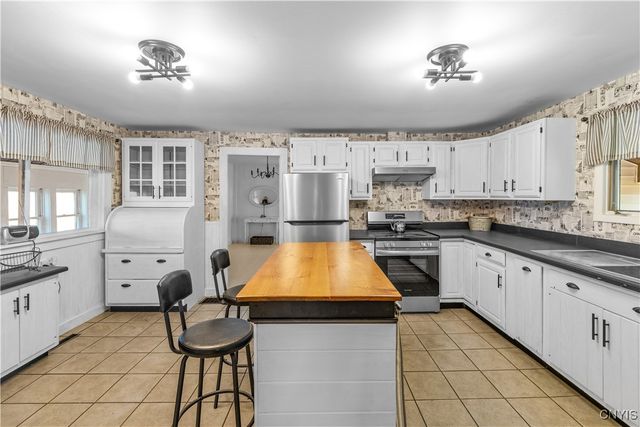 2483 West Road, Leyden, NY 13309