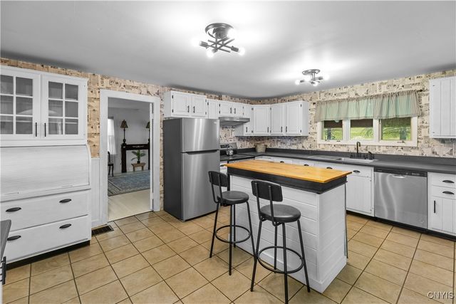 2483 West Road, Leyden, NY 13309