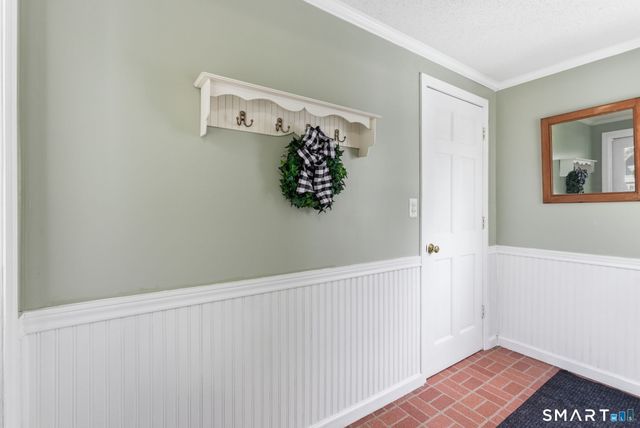 42 Sunset Road, Newington, CT 06111