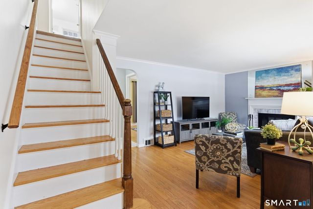 42 Sunset Road, Newington, CT 06111