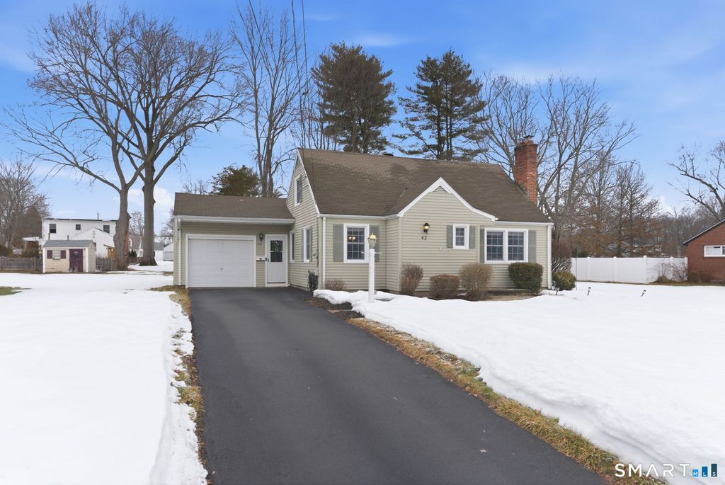 42 Sunset Road, Newington, CT 06111