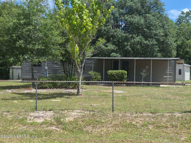 116 CLAUDIA Street, Interlachen, FL 32148